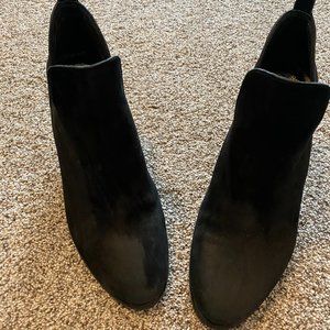 Vince Camuto Booties